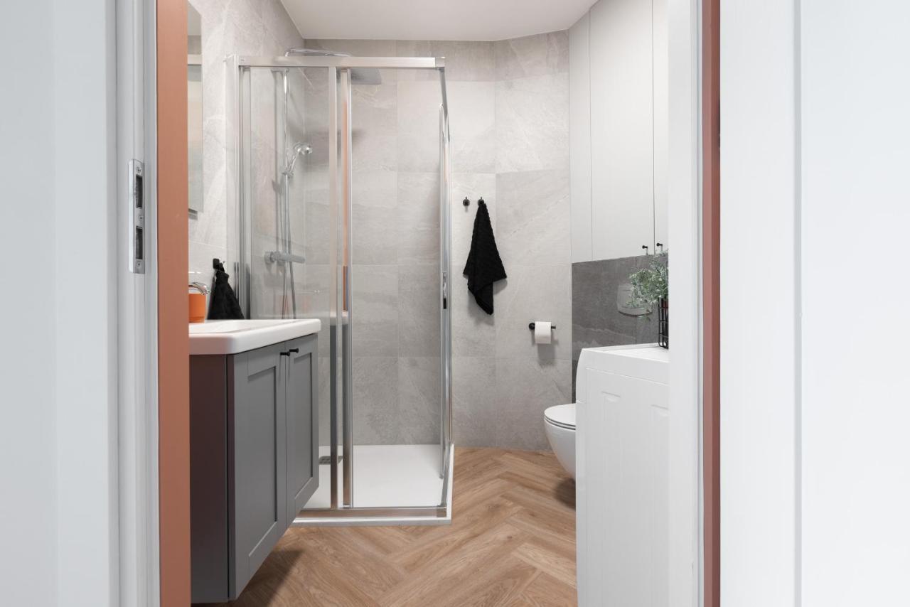Glow Apartments, Aparthotel Kollataja - Wrzeszcz Гданск Екстериор снимка